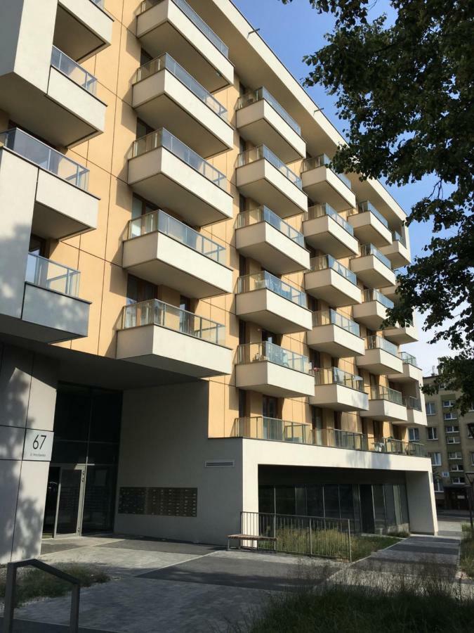 Shoq Studio Nice Apartment With Private Parking Krakow Luaran gambar