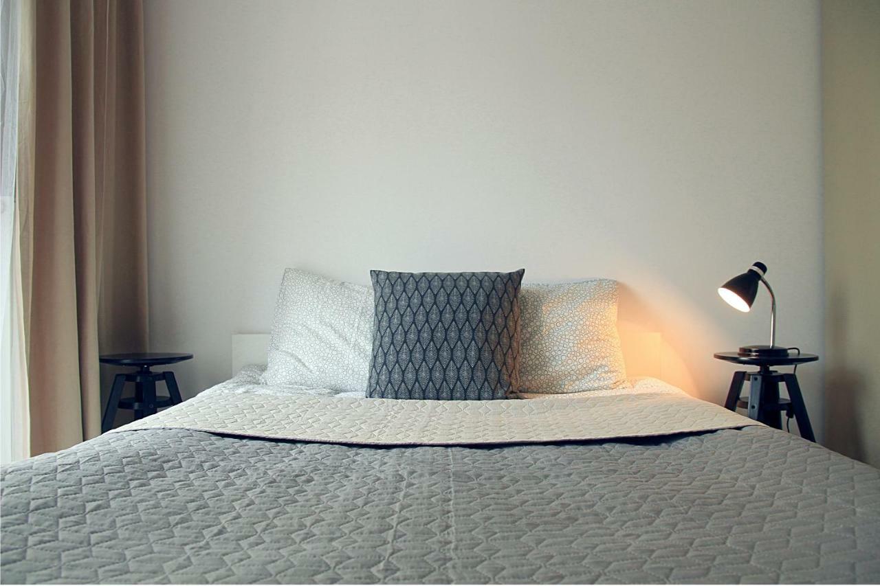 Shoq Studio Nice Apartment With Private Parking Krakow Luaran gambar