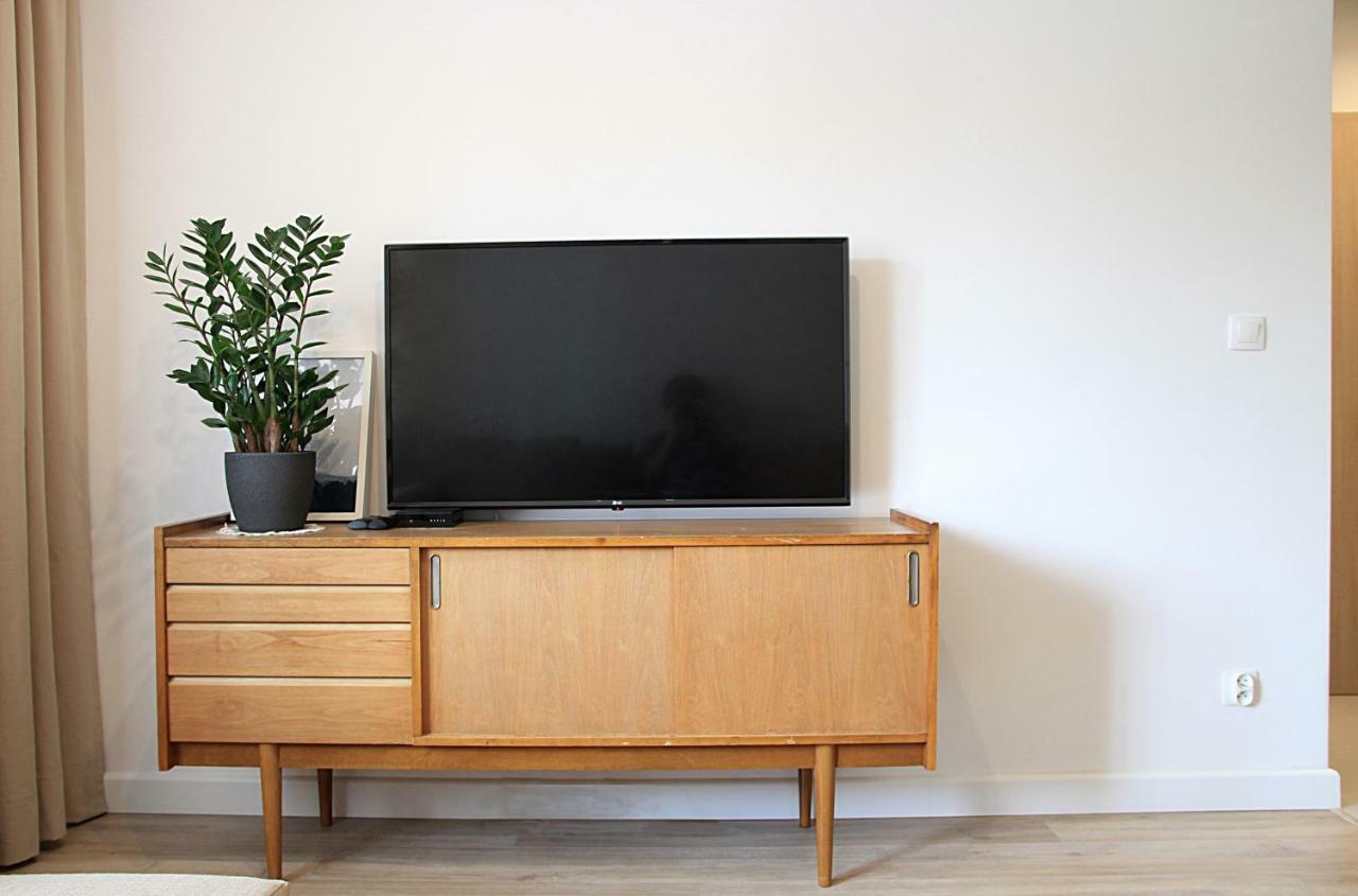 Shoq Studio Nice Apartment With Private Parking Krakow Luaran gambar